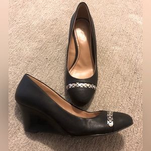 Nine West leather wedge